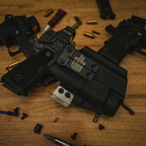 Staccato HD P4 w/ Streamlight TLR-1 "More Discreet" IWB Holster - RH Black